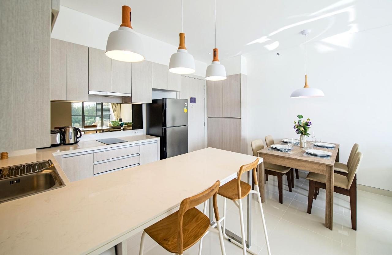 Cassia Residences By Laguna Phuket 방타오 비치 외부 사진