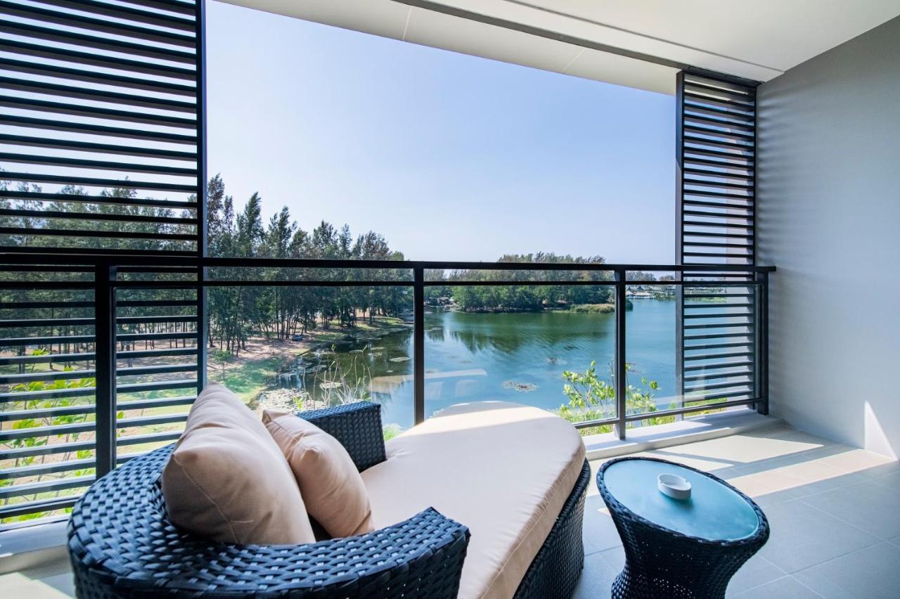 Cassia Residences By Laguna Phuket 방타오 비치 외부 사진